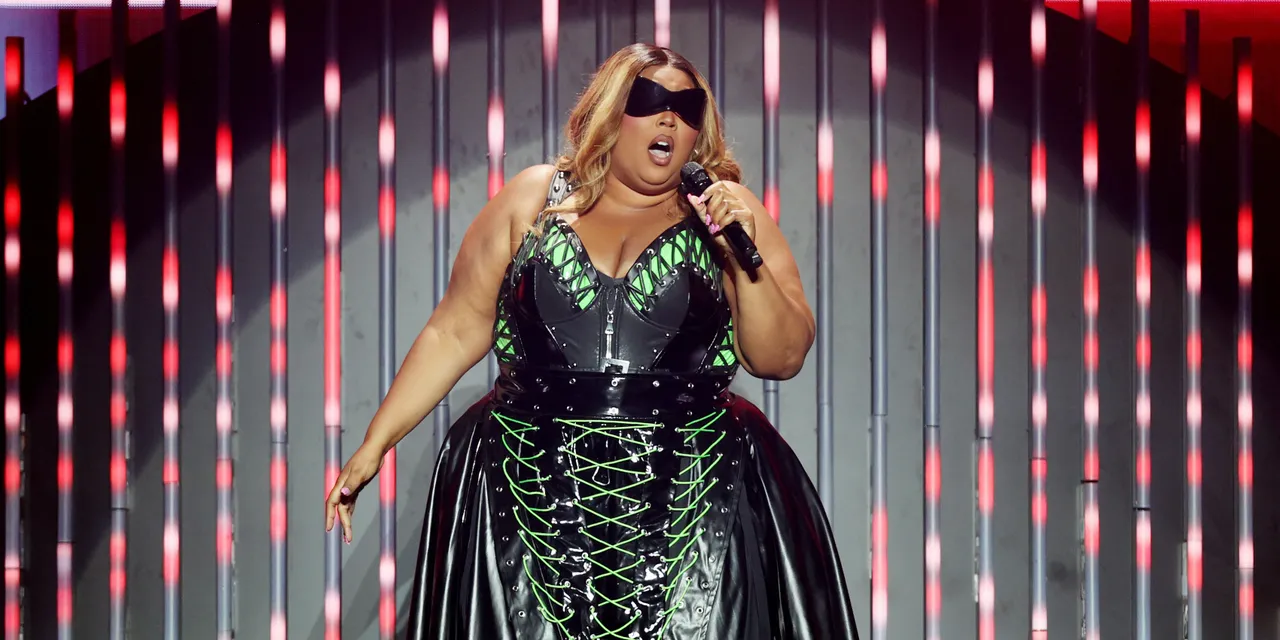 14 Lizzo Dancers Received Settlement for Separate Dispute Months Before Harassment Lawsuit