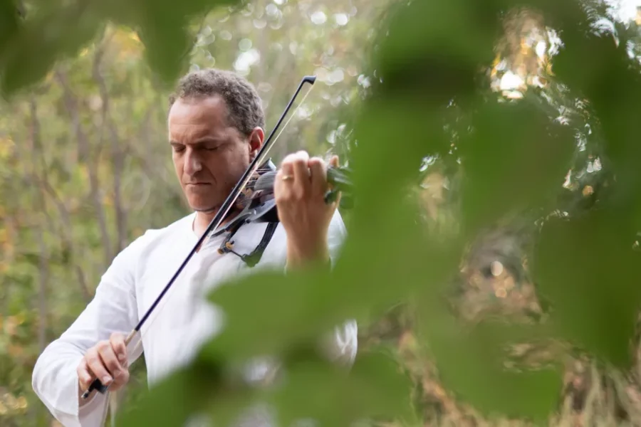Miguel Atwood-Ferguson Announces Debut Solo Album Les Jardins Mystiques Vol. 1